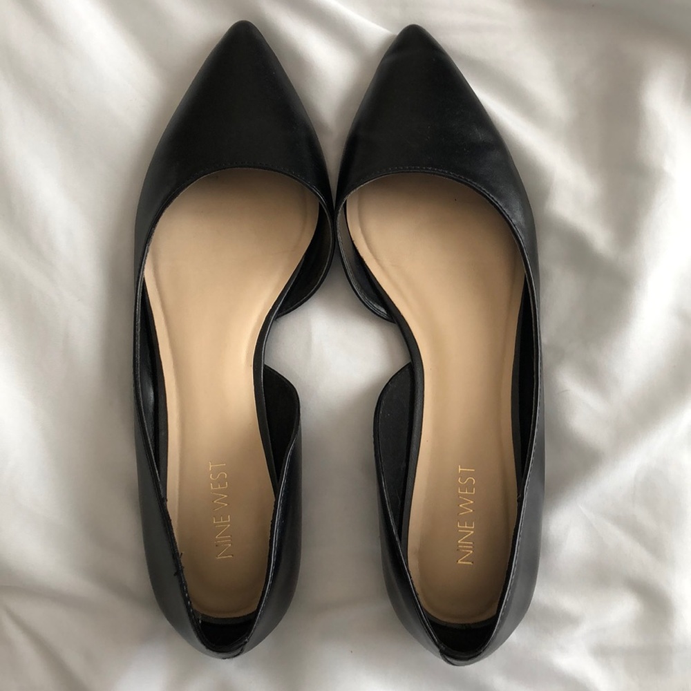 Black Leather Nine West Flats